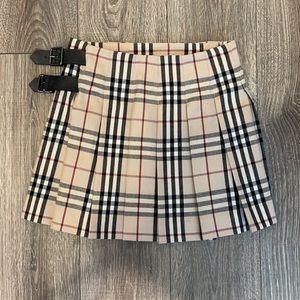 BURBERRY PLEATED WRAP SKIRT